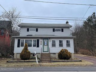166 Woodlawn Ave, Mountain Top, PA 18707