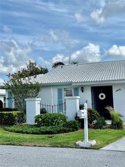 6807 8th Ave W, Bradenton, FL 34209