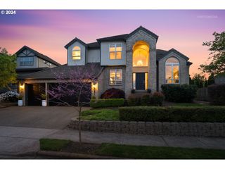 23675 SW Robson Ter, Sherwood, OR 97140