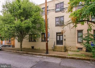 1701 Green Ct, Harrisburg, PA 17110