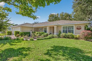 2 Long Pl, Palm Coast, FL 32137