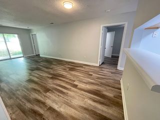 303 Smith Level Rd #A12, Chapel Hill, NC 27516