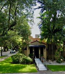 825 Madrid St, Coral Gables, FL 33134