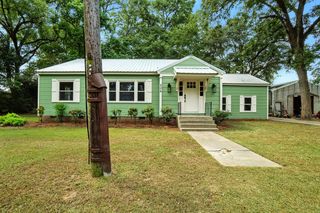 206 SYCAMORE ST, SEMINARY, MS 39479