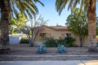 3942 E Louis Ln, Tucson, AZ 85712