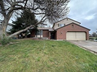 9695 W  81st Ave, Arvada, CO 80005