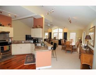 171 Lake St #Penthouse 502, Avon, CO 81620