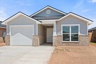 2012 Yellowhouse Ave, Wolfforth, TX 79382