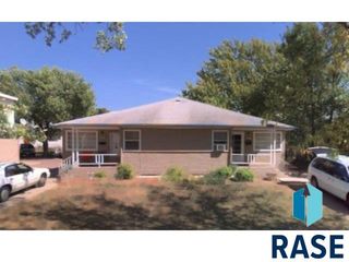 2624 S  Duluth Ave, Sioux Falls, SD 57105