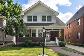 315 Shenley Dr, Erie, PA 16505