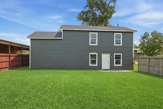 1141 Frankie St, Houston, TX 77015