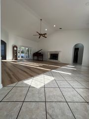 22841 Stallion Dr, Sorrento, FL 32776