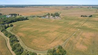 956 N  2401st Rd, Ottawa, IL 61350