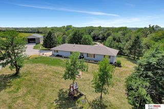3947 E  Hackberry Rd, Beatrice, NE 68310