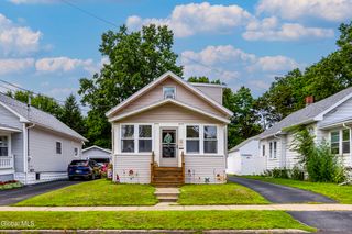 23 Elliott Avenue, Schenectady, NY 12304