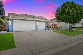 261 Saint Tropez Ln, Lincoln, CA 95648