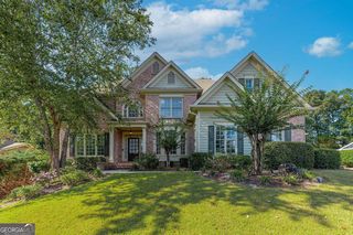 2648 Hidden Falls Dr, Buford, GA 30519