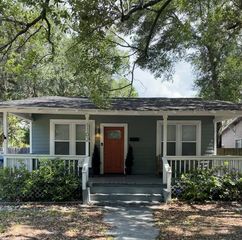 1102 E  Osborne Ave, Tampa, FL 33603