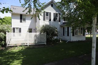 108 E  Elm St, Manlius, IL 61338
