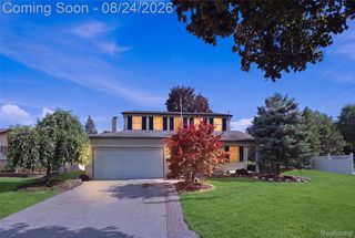13622 Biscayne Dr, Sterling Heights, MI 48313