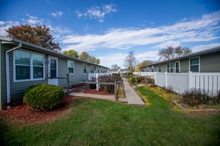 1 Cardinal Ct #78a63316d, Ashland, OH 44805