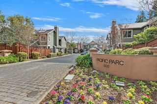 600 Willow Rd #18, Menlo Park, CA 94025