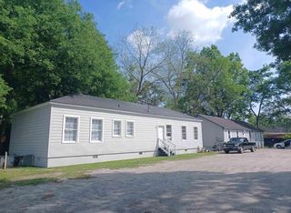 302 Jones Ave #D, Marion, SC 29571