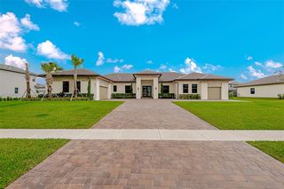 1971 Meadows Dr, Davie, FL 33324