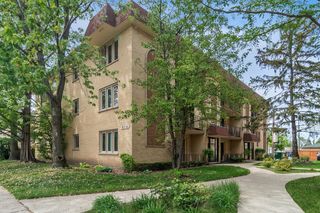 6316 W  Montrose Ave #302W, Chicago, IL 60634