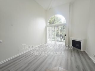 475 E  Orange Grove Ave #T, Burbank, CA 91501