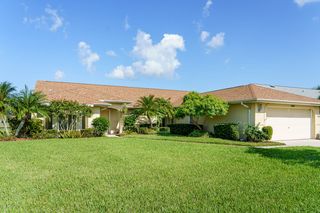 1831 Freedom Dr, Melbourne, FL 32940