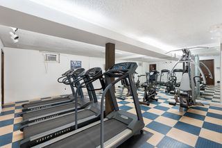 2415 Springdale Rd #C3, Waukesha, WI 53186