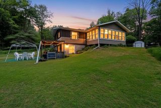11598 Kosir Ln, Athelstane, WI 54104