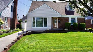 528 Latham Road, Mineola, NY 11501