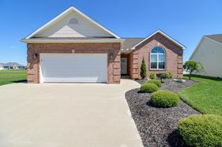 722 Bay Hill Ct, Marion, OH 43302