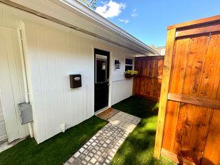 5414 Braeburn Dr, Bellaire, TX 77401