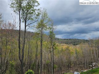 65 Rippling Waters Trail, Banner Elk, NC 28604