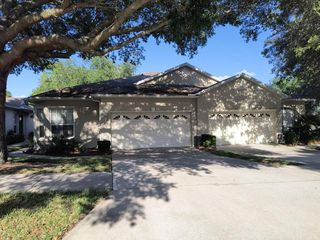 209 Lourdan Ct, Debary, FL 32713