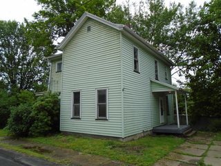 719 Cumberland Ave, New Castle, PA 16101