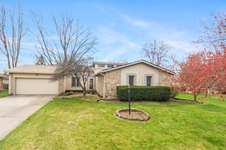 7809 Tanager Ln, Indianapolis, IN 46256