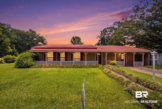 1712 Elaine Ave, Bay Minette, AL 36507
