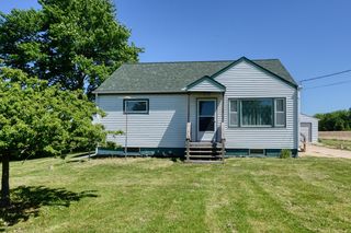 761 W  Warren Woods Rd, Galien, MI 49113