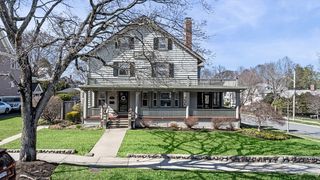 174 E  Emerson St, Melrose, MA 02176