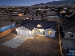 19936 Mesa Dr, Tehachapi, CA 93561