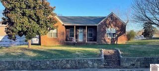 420 N Main St, Marion, KY 42064