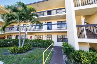 425 30th Ave W #C112, Bradenton, FL 34205