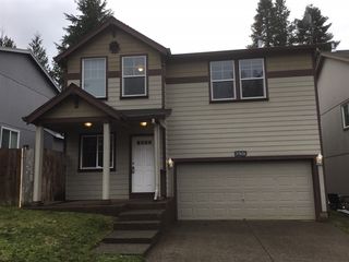 37828 Hamilton Ridge Dr, Sandy, OR 97055