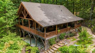 700 Howard Dr, Lake Lure, NC 28746