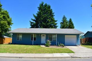918 S Ct, Cottage Grove, OR 97424