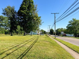 937 N  High St, Hillsboro, OH 45133